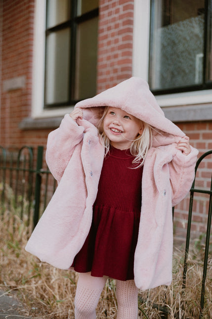 Fluffy roze winterjas met capuchon