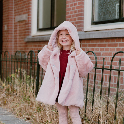 Fluffy roze winterjas met capuchon
