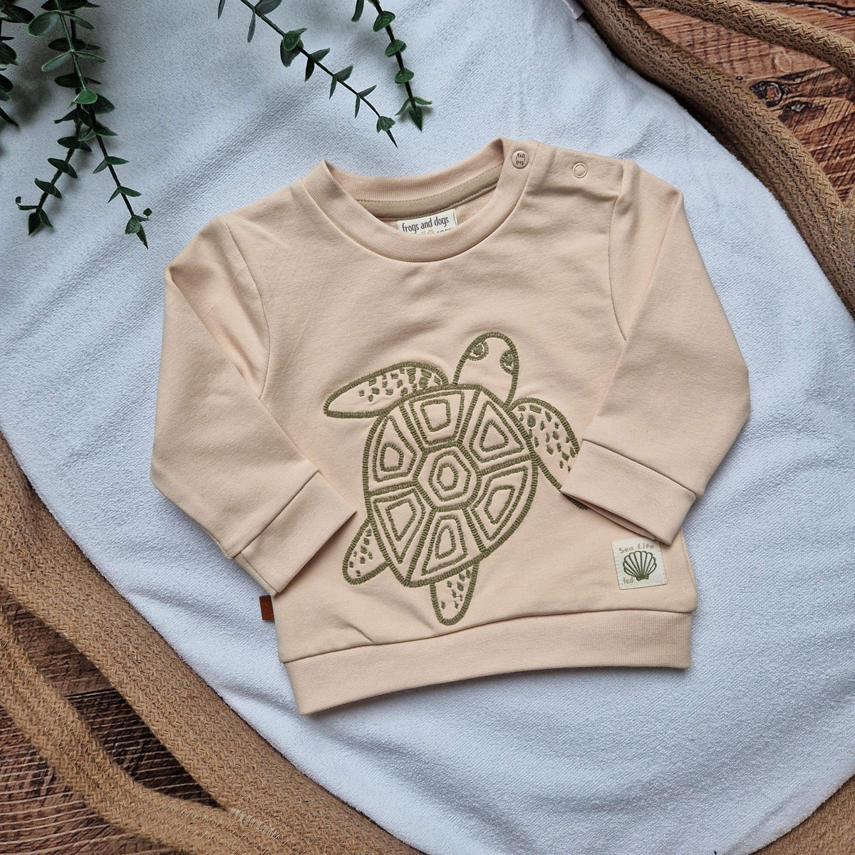 Turtle sweatshirt